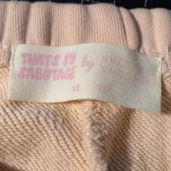 NWT Brunette the Label x That's So Savage Peach Cream Fleece Jogger Pant… - Picture 3 of 4